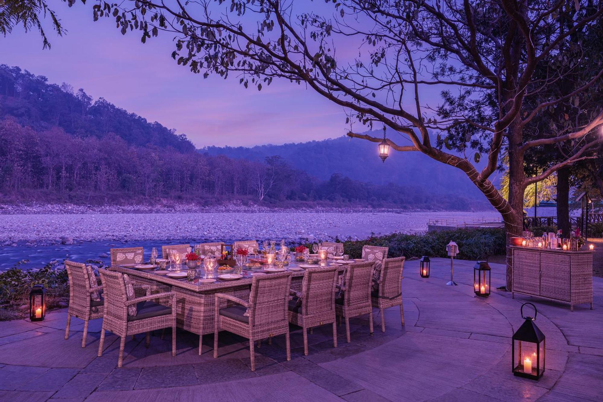 The Riverview Retreat Corbett By Leisure Hotels Garjia Exterior photo