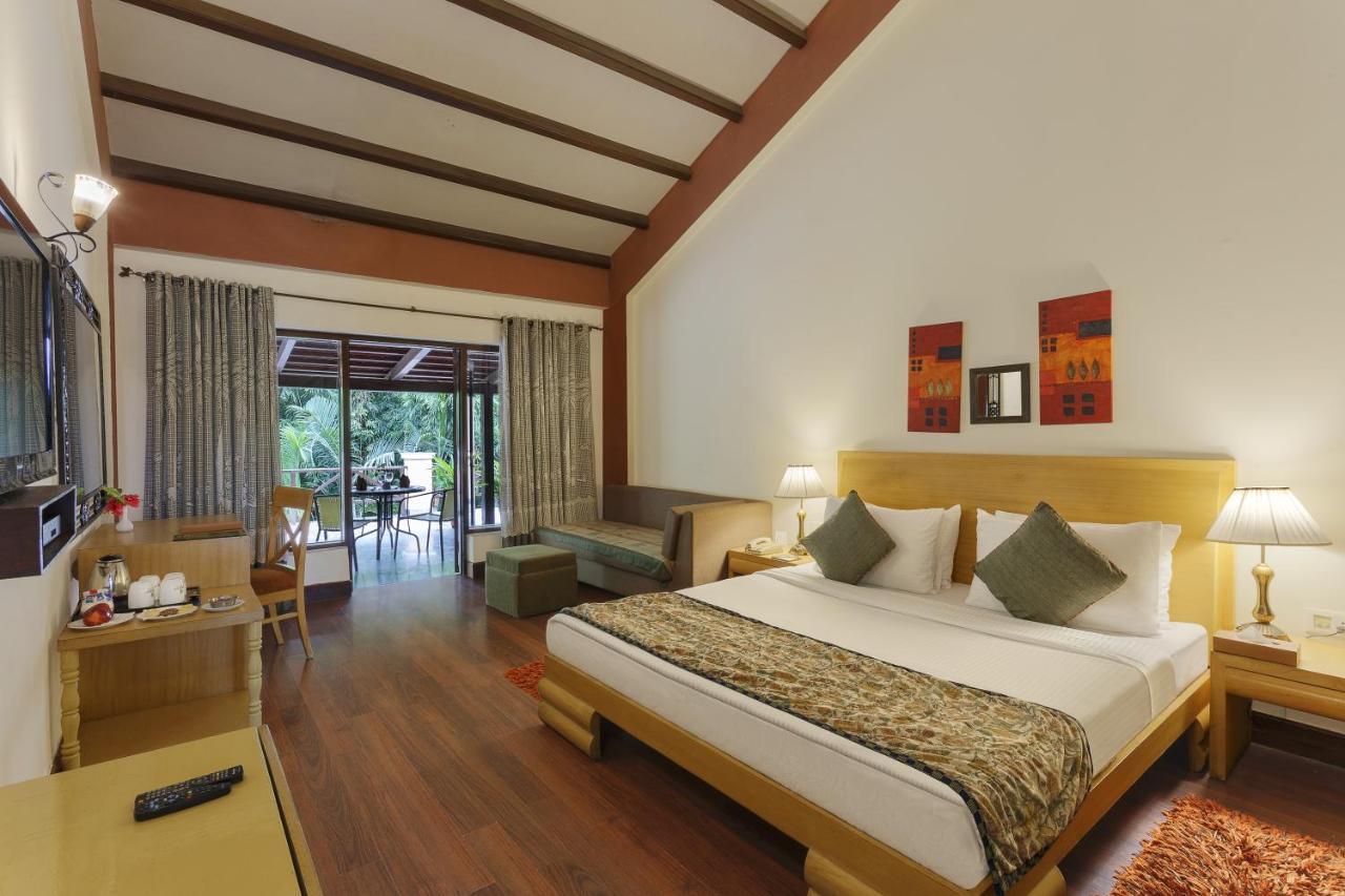 The Riverview Retreat Corbett By Leisure Hotels Garjia Exterior photo